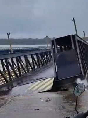 O Departamento Nacional de Infraestrutura de Transportes (DNIT) informou que o porto do município de Borba, permanece fechado, após colisão de balsa, com estrutura do píer, que aconteceu na tarde do último domingo (23), no período da tarde.